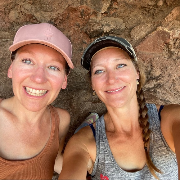 Meet your Posher, Tori - Picture 10 of 15